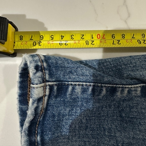 American Eagle Medium Wash Jeans Sz4 Luxe Distressed - Picture 2 of 6